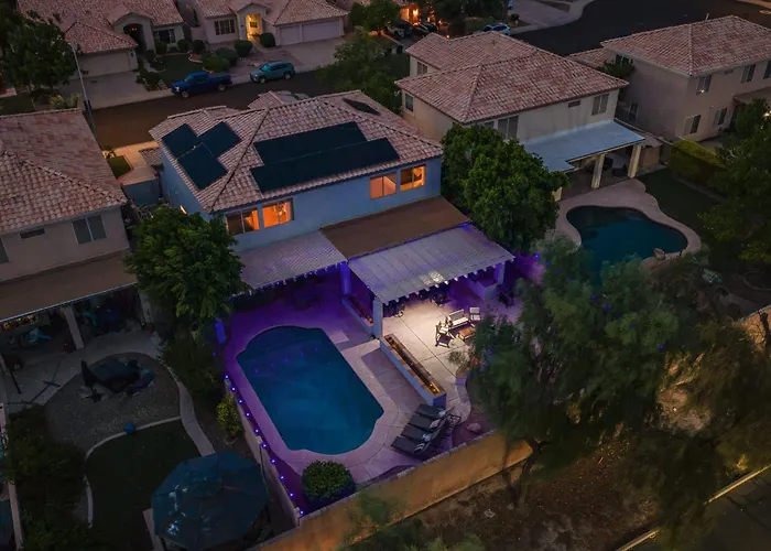 Relaxing 5br Family Pool Moder *