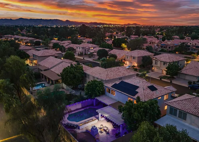 Relaxing 5br Family Pool Moder Ferienhaus Tempe