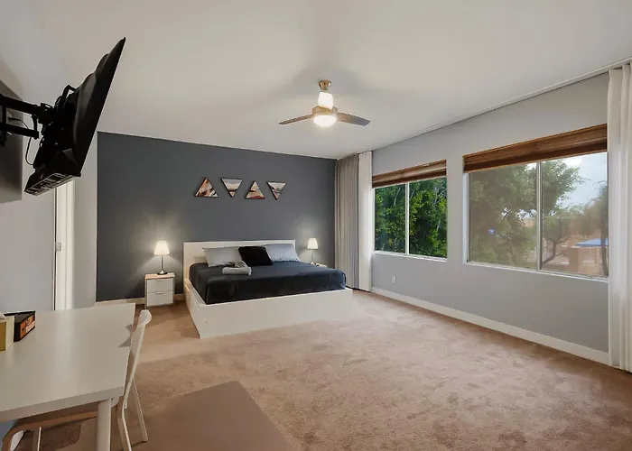 Relaxing 5br Family Pool Moder * Tempe